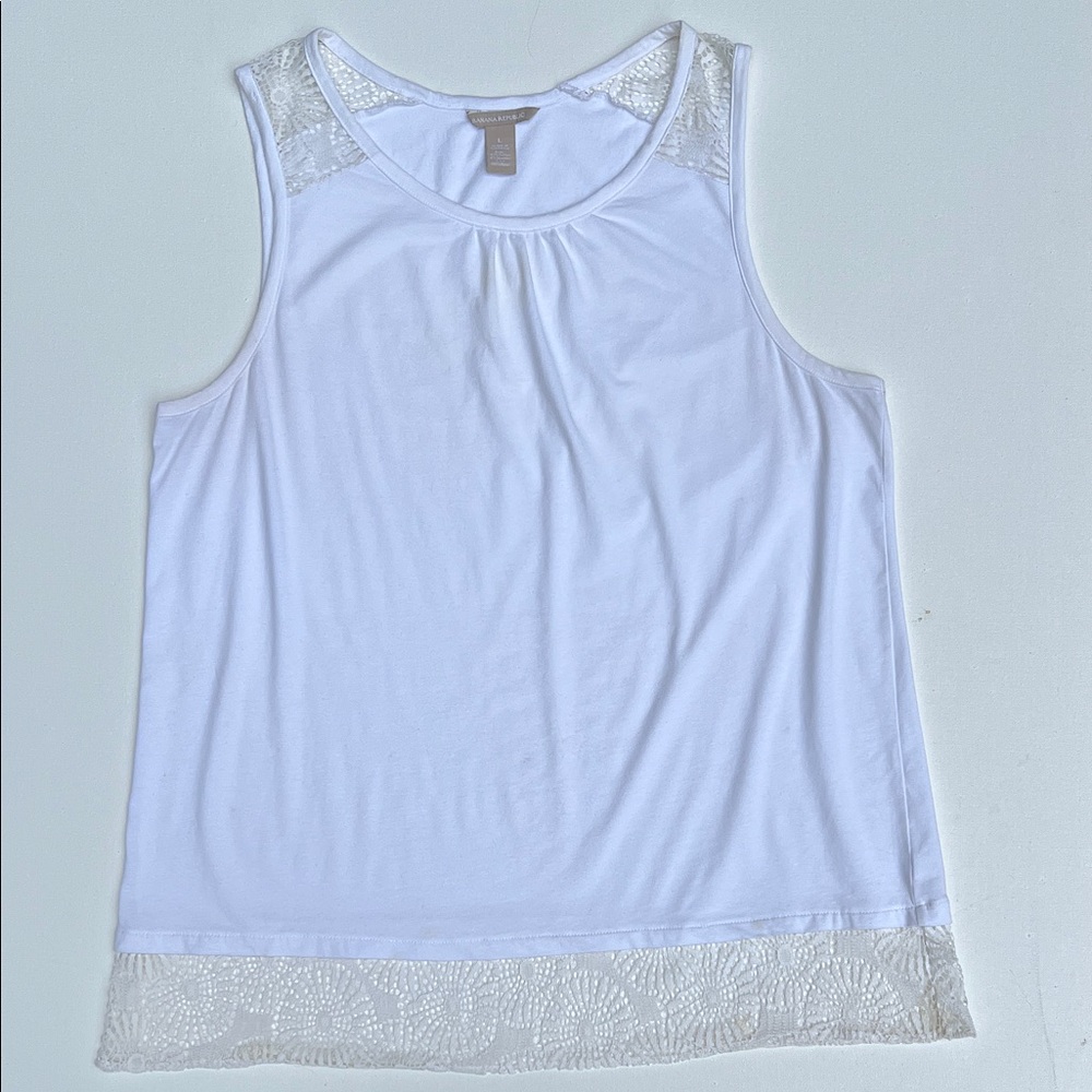 🤍Banana Republic sleeveless top🤍